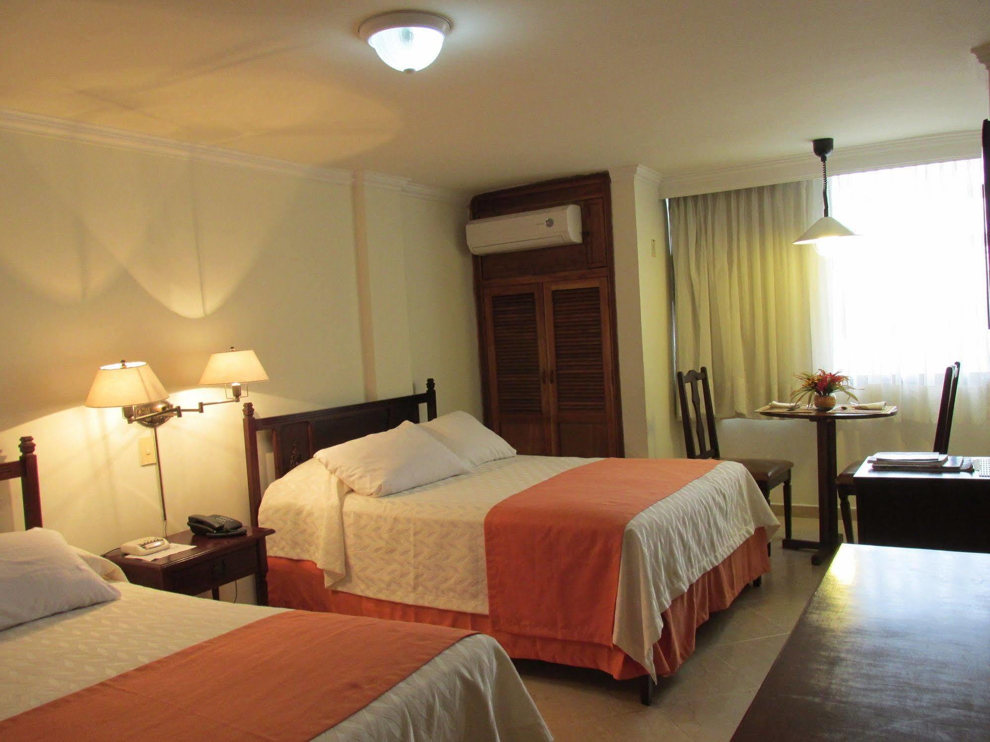 Hotel Majestic Barranquilla  Dış mekan fotoğraf